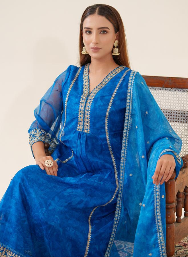 دي دبليو طقم كورتا أورجانزا مطرزة بالأزهار مع بنطال ودوباتا للنساء - Image 1